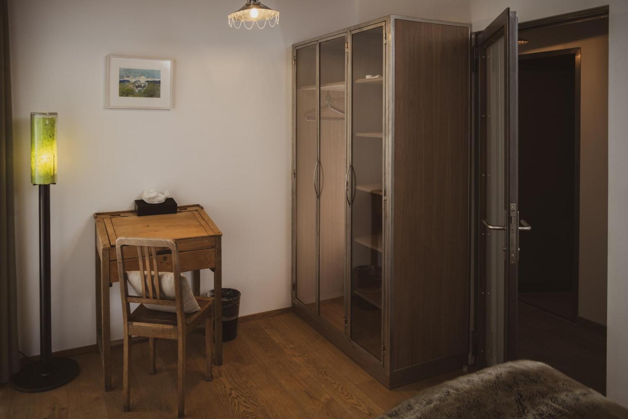 Backstage Hotel Serviced Apartments Zermatt Bagian luar foto