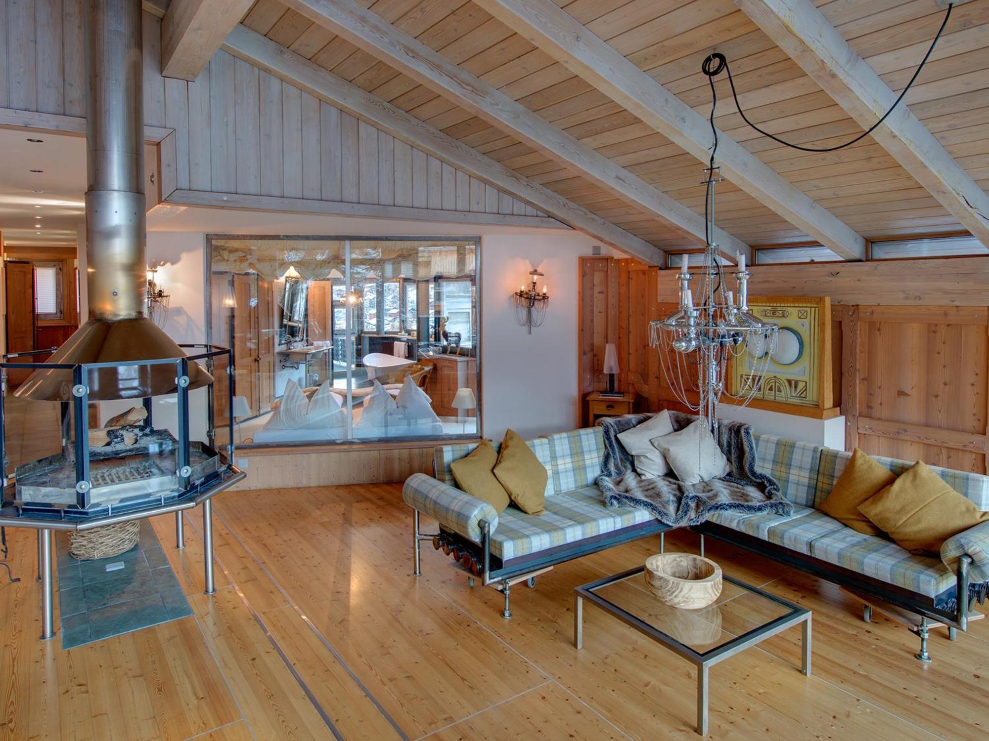 Backstage Hotel Serviced Apartments Zermatt Bagian luar foto