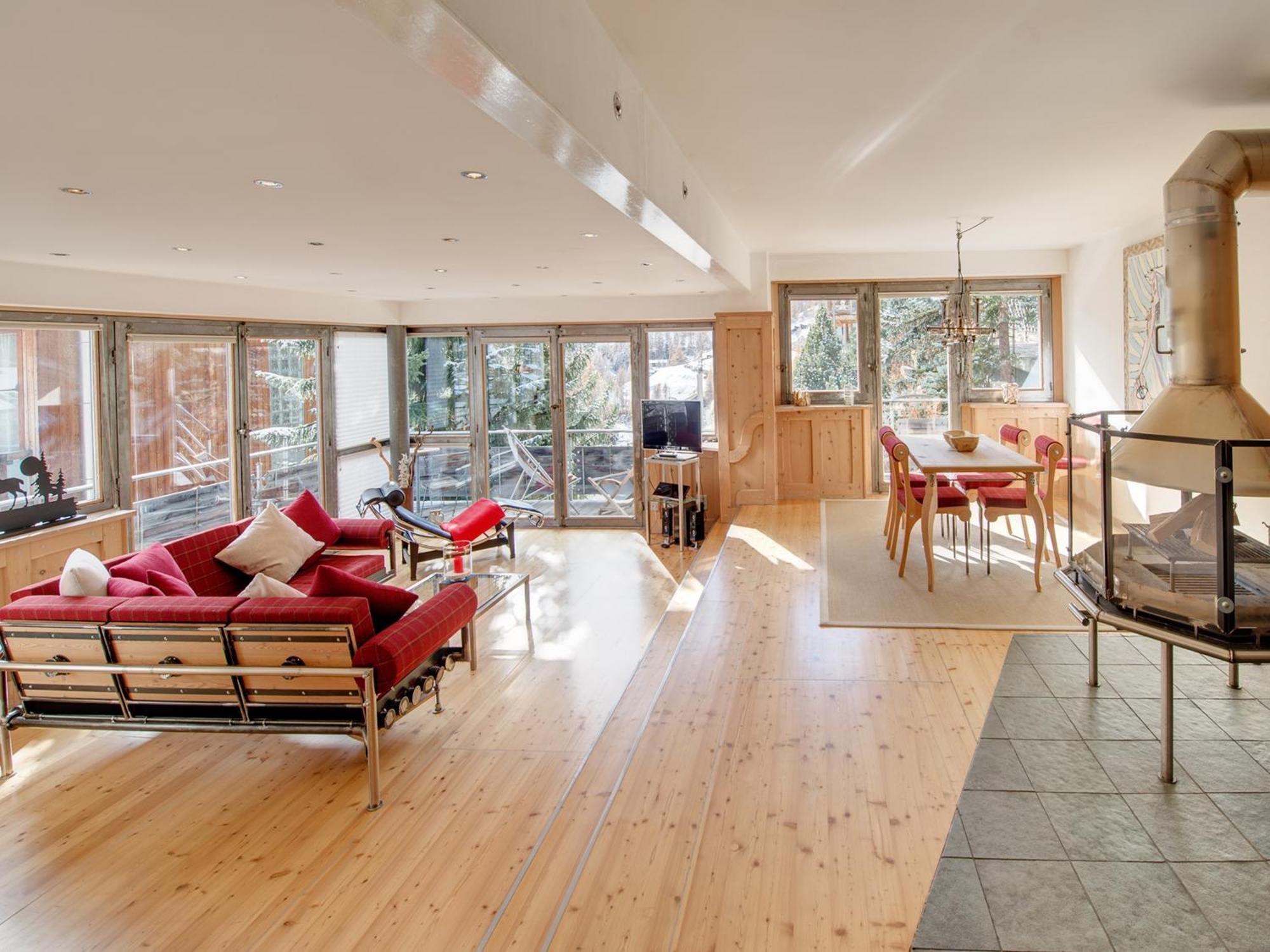 Backstage Hotel Serviced Apartments Zermatt Bagian luar foto