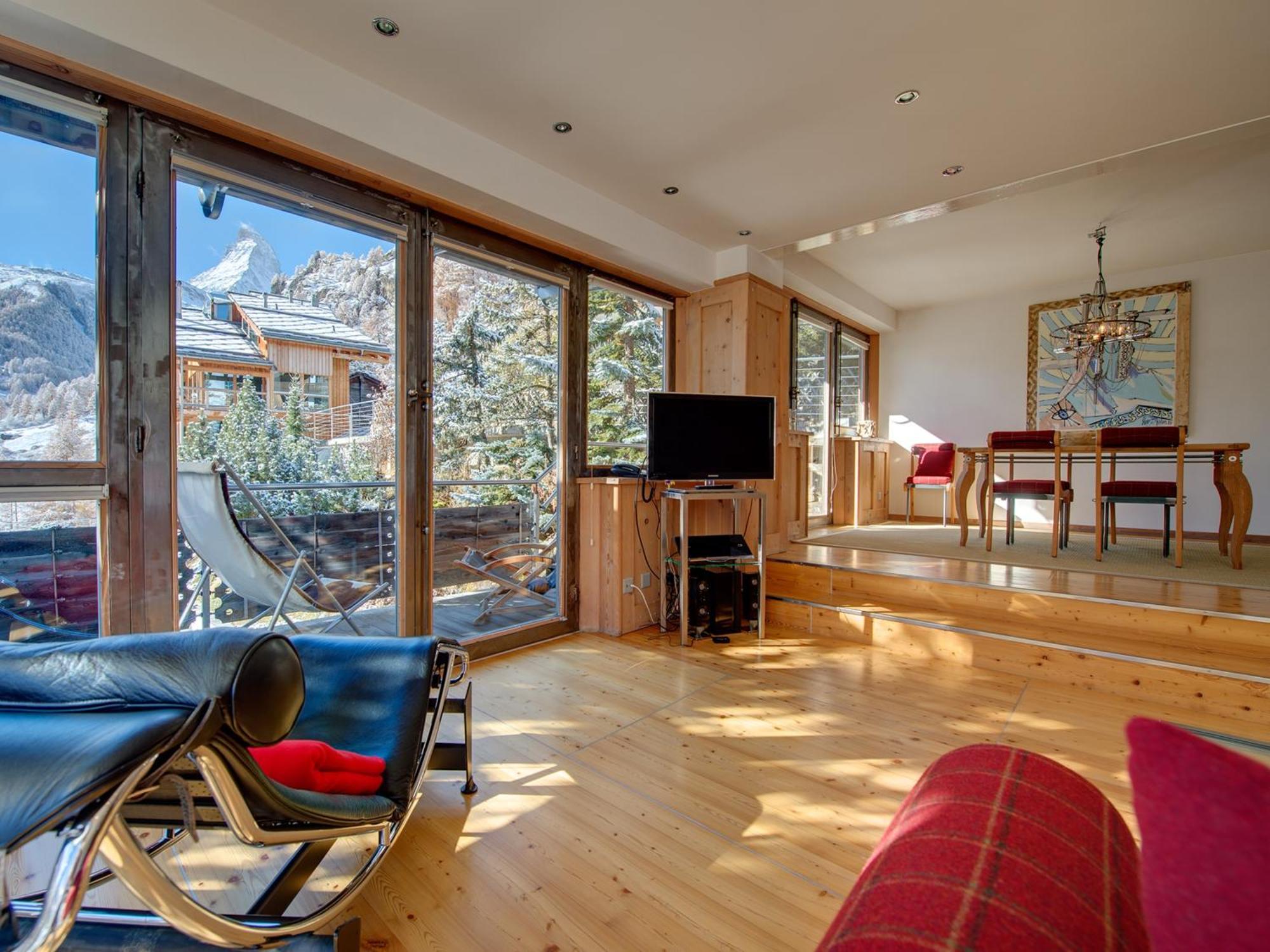 Backstage Hotel Serviced Apartments Zermatt Bagian luar foto